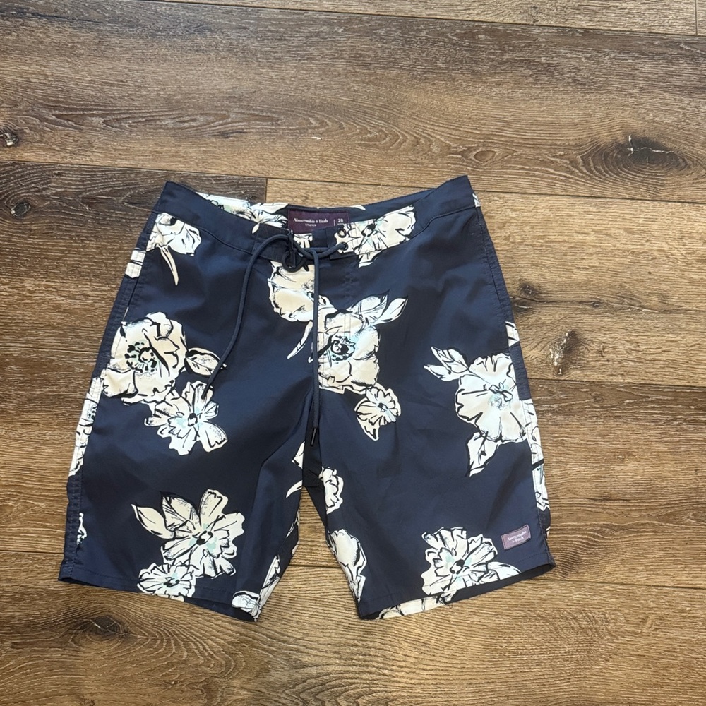 Abercrombie & fitch swim trunks 28